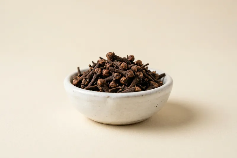 Premium Hand-Picked Cloves